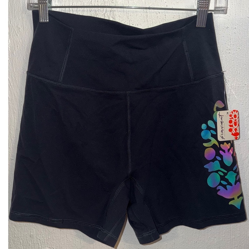 Free People Movement NWT Biker Shorts Black Iridescent Floral OB2024599 Sz L